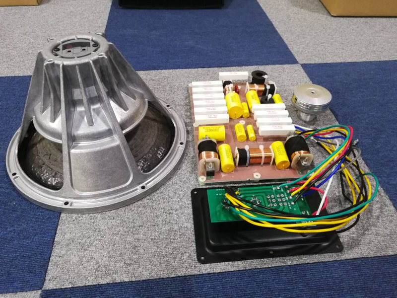 VRX932LA-1-components-800-800.jpg